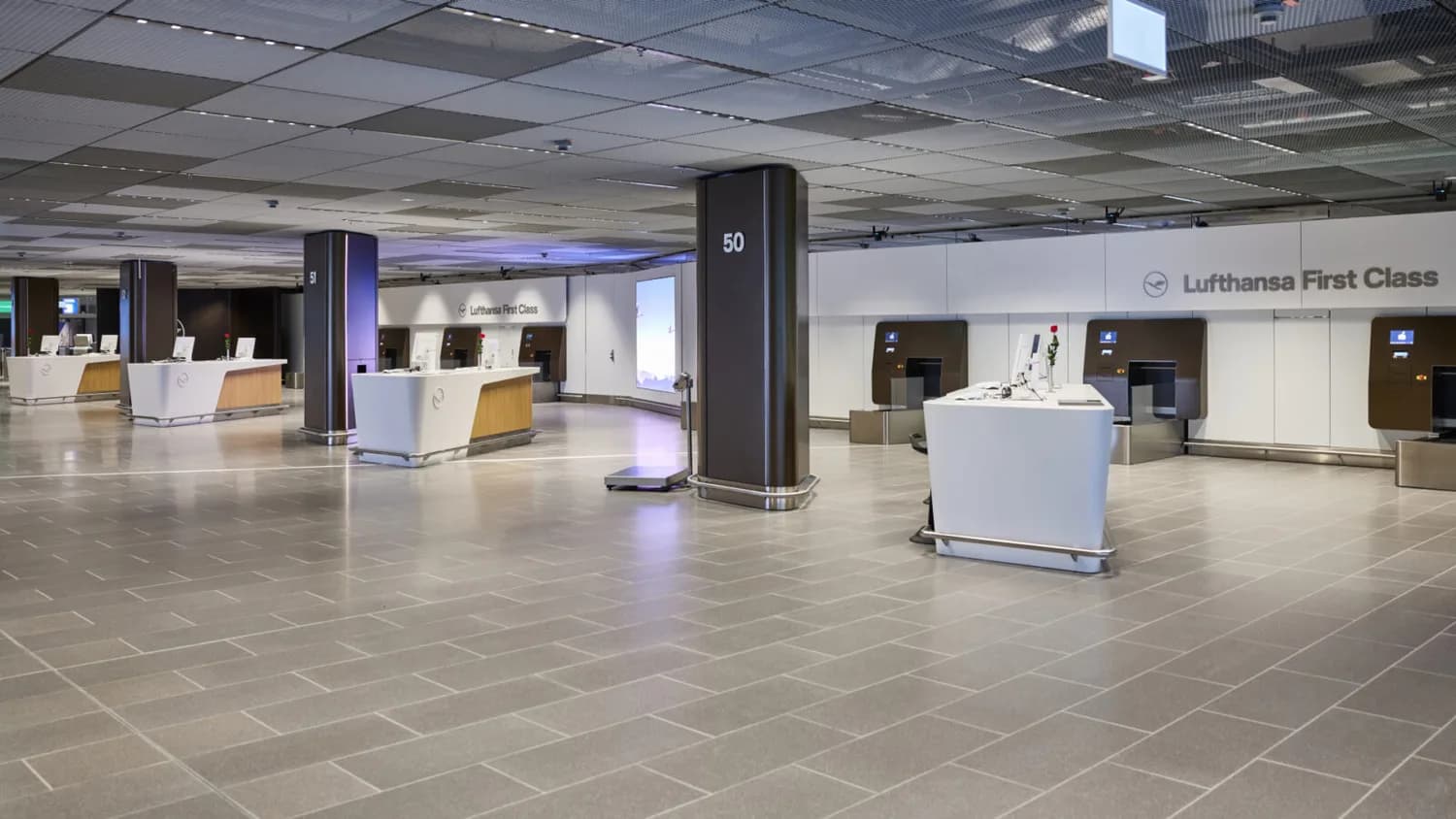 Premium Check-In-Bereich 1st Class Lufthansa Fraport